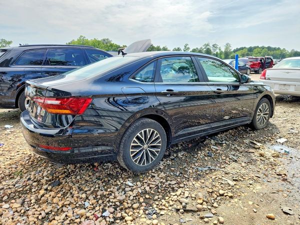 2019 VOLKSWAGEN JETTA S, SE, R-Line