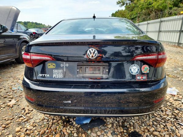 2019 VOLKSWAGEN JETTA S, SE, R-Line