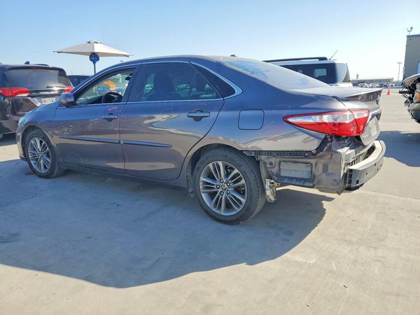 2015 TOYOTA CAMRY