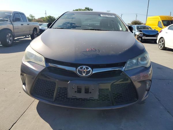 2015 TOYOTA CAMRY