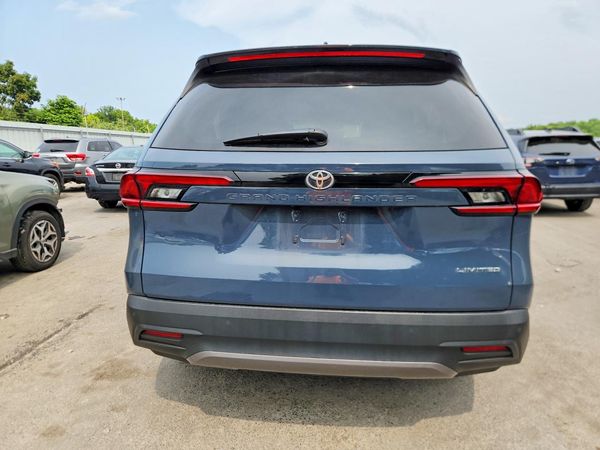 2025 TOYOTA GRAND HIGHLANDER