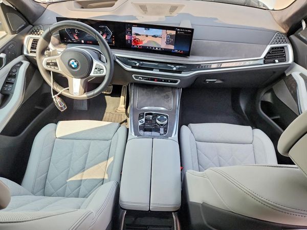 2026 BMW X7