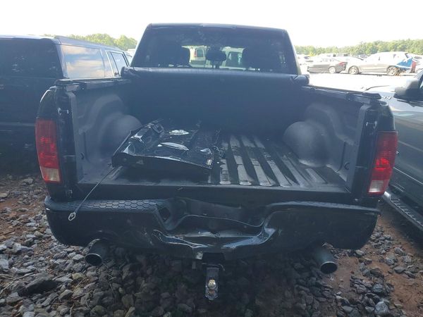 2017 RAM 1500 ST