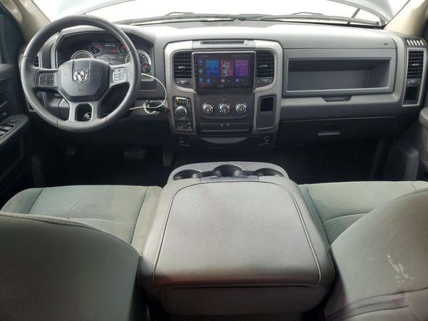 2017 RAM 1500 ST