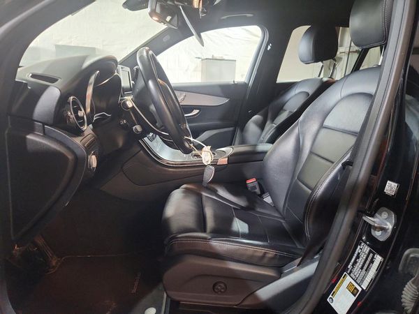2019 MERCEDES-BENZ GLC GLC 300-4M