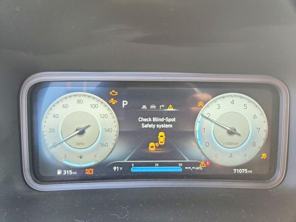 2023 HYUNDAI KONA Limited
