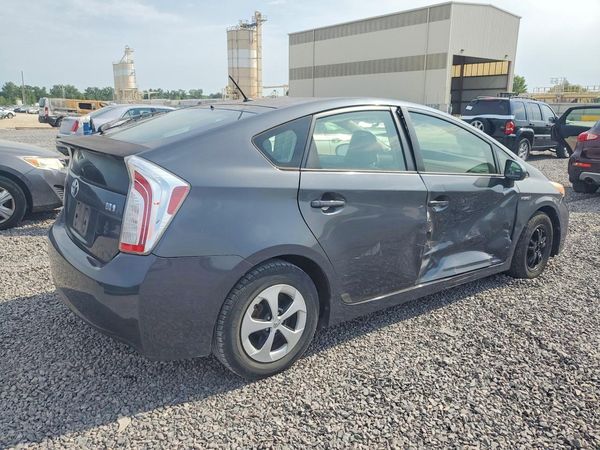 2012 TOYOTA PRIUS