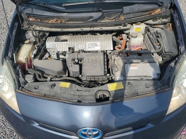 2012 TOYOTA PRIUS