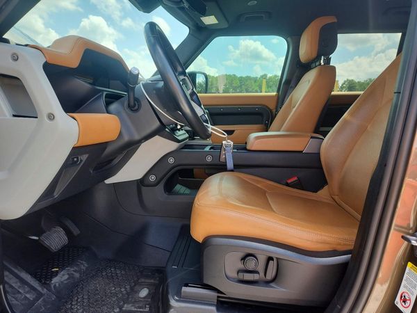 2023 LAND ROVER DEFENDER