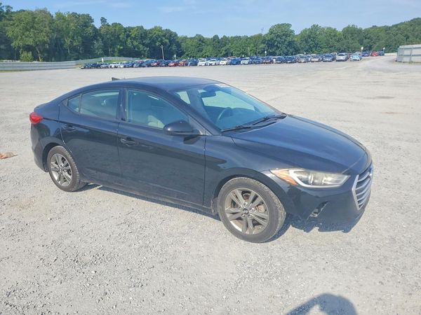 2017 HYUNDAI ELANTRA