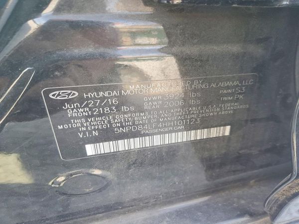 2017 HYUNDAI ELANTRA