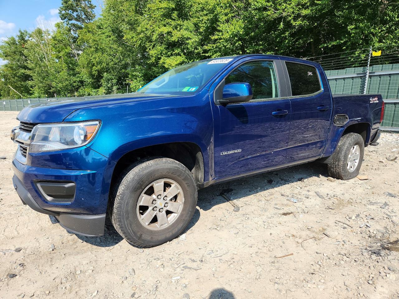 2019 CHEVROLET COLORADO Work Truck — Front 3/4