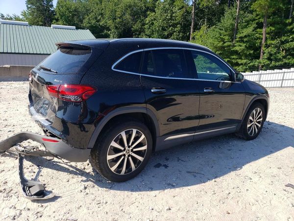 2021 MERCEDES-BENZ GLA GLA250-4M