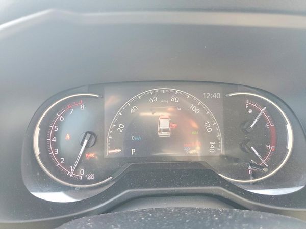 2023 TOYOTA RAV4 XLE
