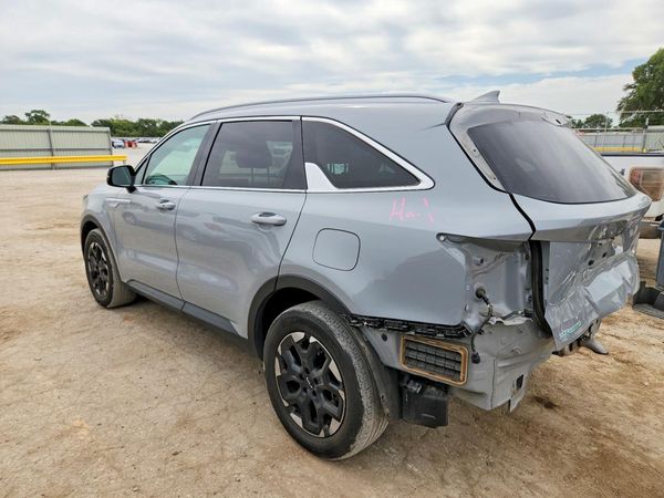 2024 KIA SORENTO