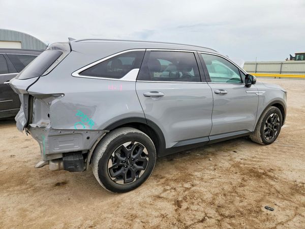 2024 KIA SORENTO