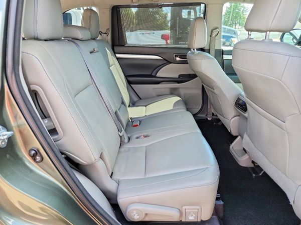 2018 TOYOTA HIGHLANDER SE/XLE