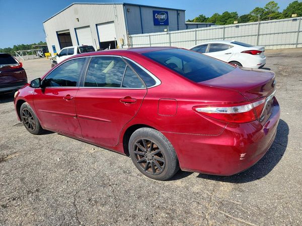 2015 TOYOTA CAMRY SOLA Hybrid