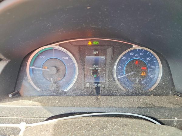 2015 TOYOTA CAMRY SOLA Hybrid