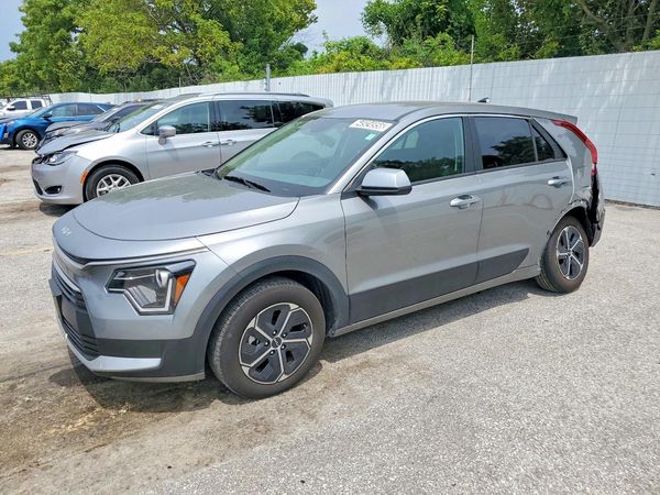 2026 KIA NIRO LX