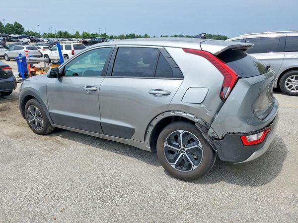 2026 KIA NIRO LX