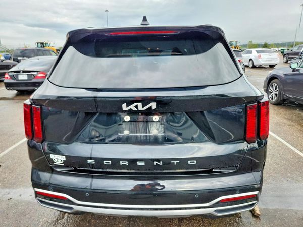 2022 KIA SORENTO