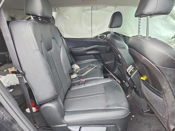 2022 KIA SORENTO