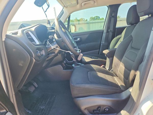 2020 JEEP RENEGADE Latitude, Longitude