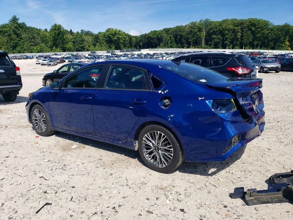 2024 KIA FORTE GT Line
