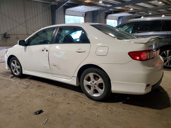 2013 TOYOTA COROLLA