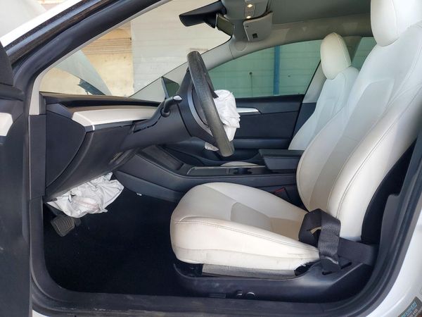 2021 TESLA MODEL 3 — DENT
