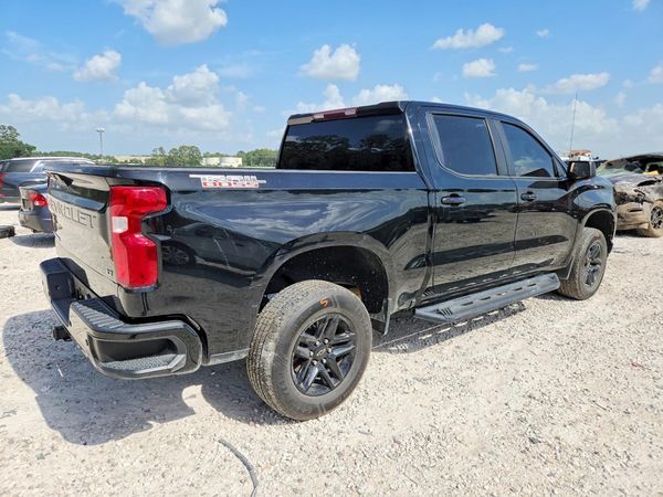 2022 CHEVROLET SILVERADO Trail Boss - LT