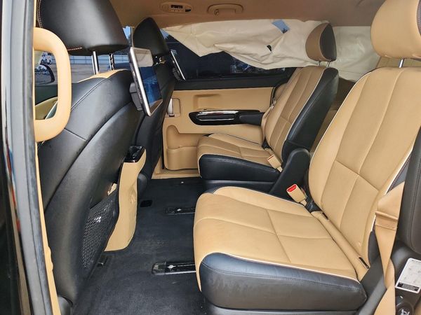 2019 KIA SEDONA EX/SX