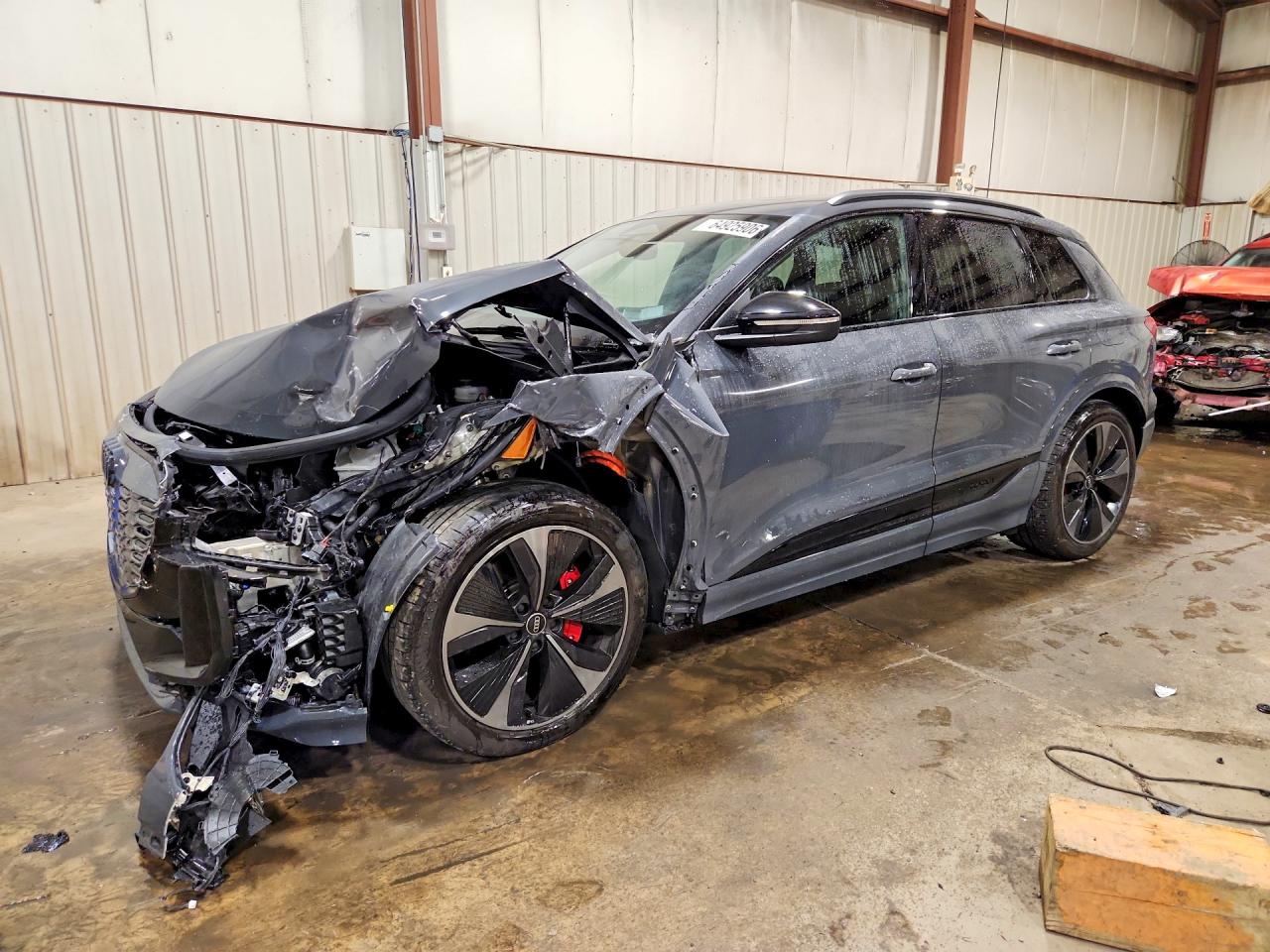 2025 AUDI SQ6 E-TRON e-tron quattro Prestige