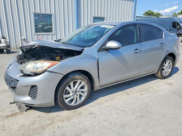 2013 MAZDA 3 Touring/GS