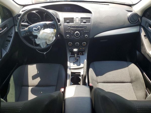 2013 MAZDA 3 Touring/GS