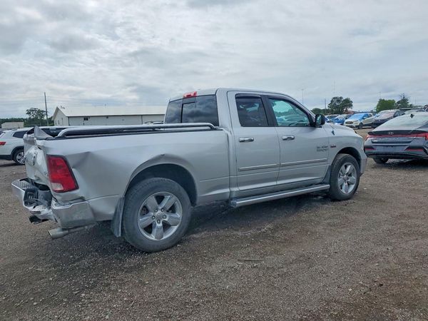 2013 RAM 1500 SLT