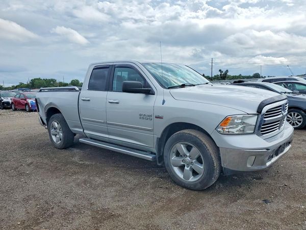 2013 RAM 1500 SLT