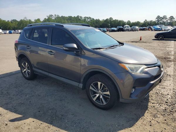 2018 TOYOTA RAV4 Adventure/XLE