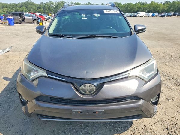 2018 TOYOTA RAV4 Adventure/XLE