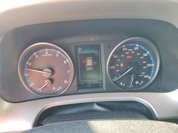 2018 TOYOTA RAV4 Adventure/XLE
