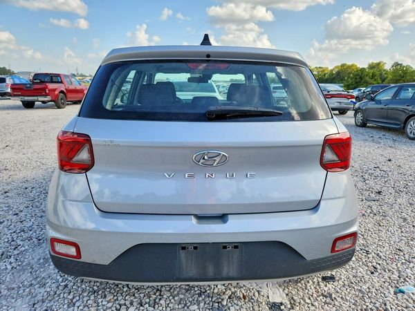 2021 HYUNDAI VENUE