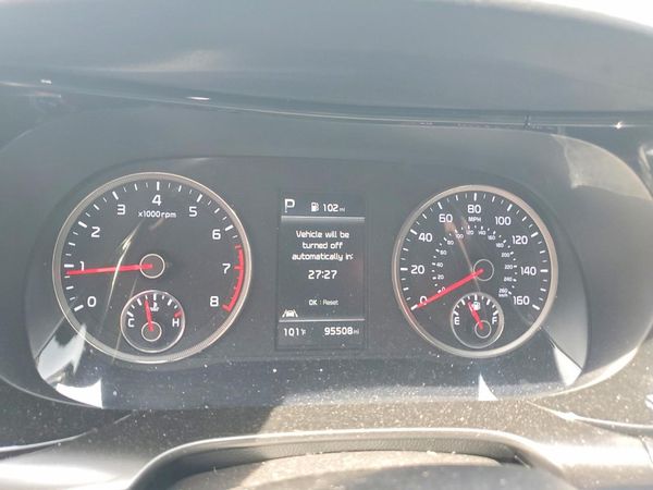2022 KIA K5