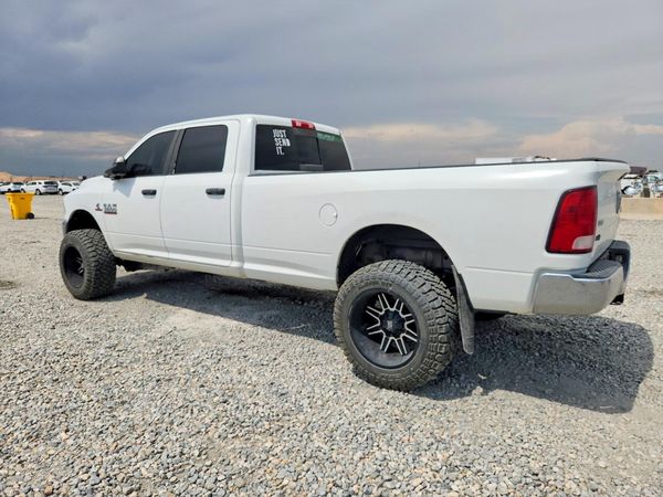 2014 RAM 3500 SLT CREW CAB 4X4