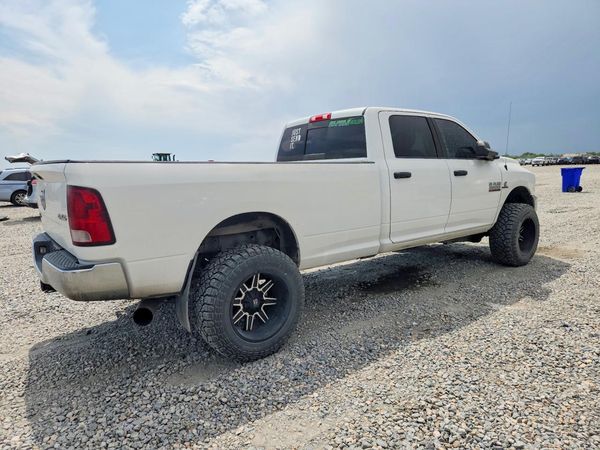2014 RAM 3500 SLT CREW CAB 4X4