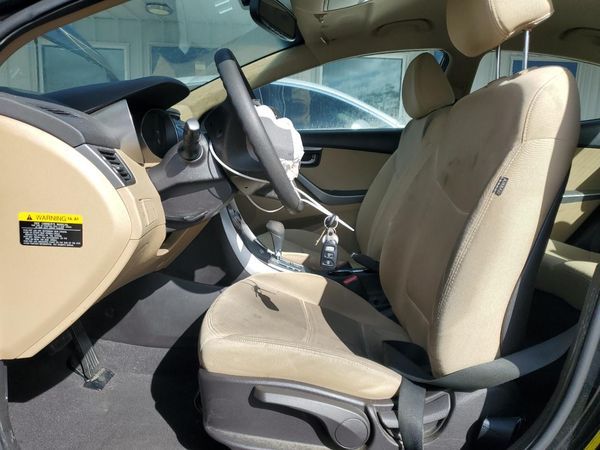 2012 HYUNDAI ELANTRA GLS(Middle grade)
