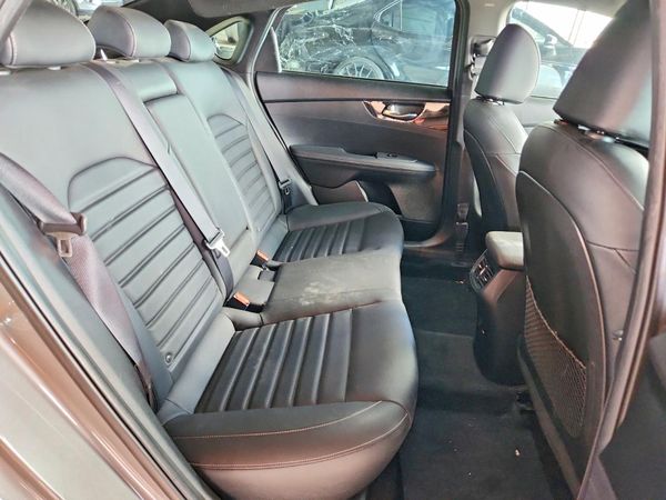 2022 KIA FORTE GT Line