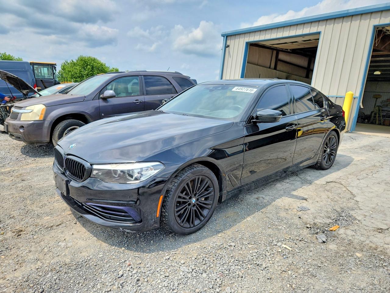 2019 BMW 530
