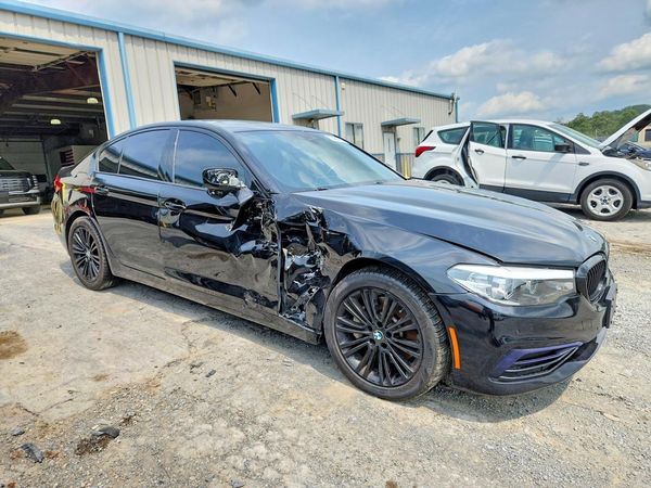 2019 BMW 530