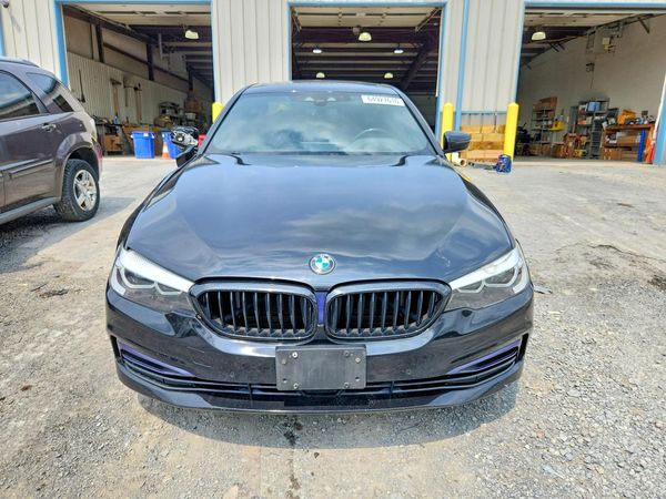 2019 BMW 530